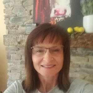 Meet your Posher, Cindy